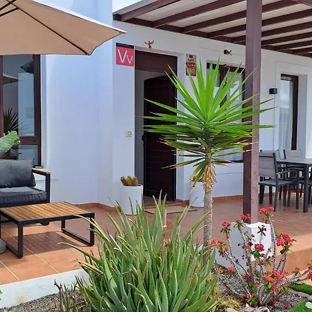 别墅 Casa Panadero's, 3 Bed With Heated Pool 普拉亚布兰卡